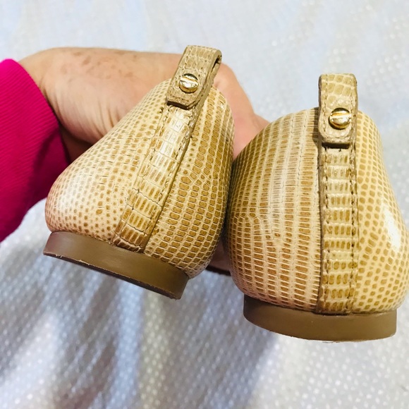 Tory Burch leather flats - Picture 7 of 12